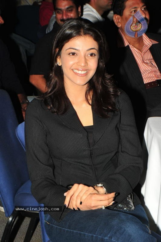 Kajal Agarwal Photo Gallery  - 4 / 20 photos