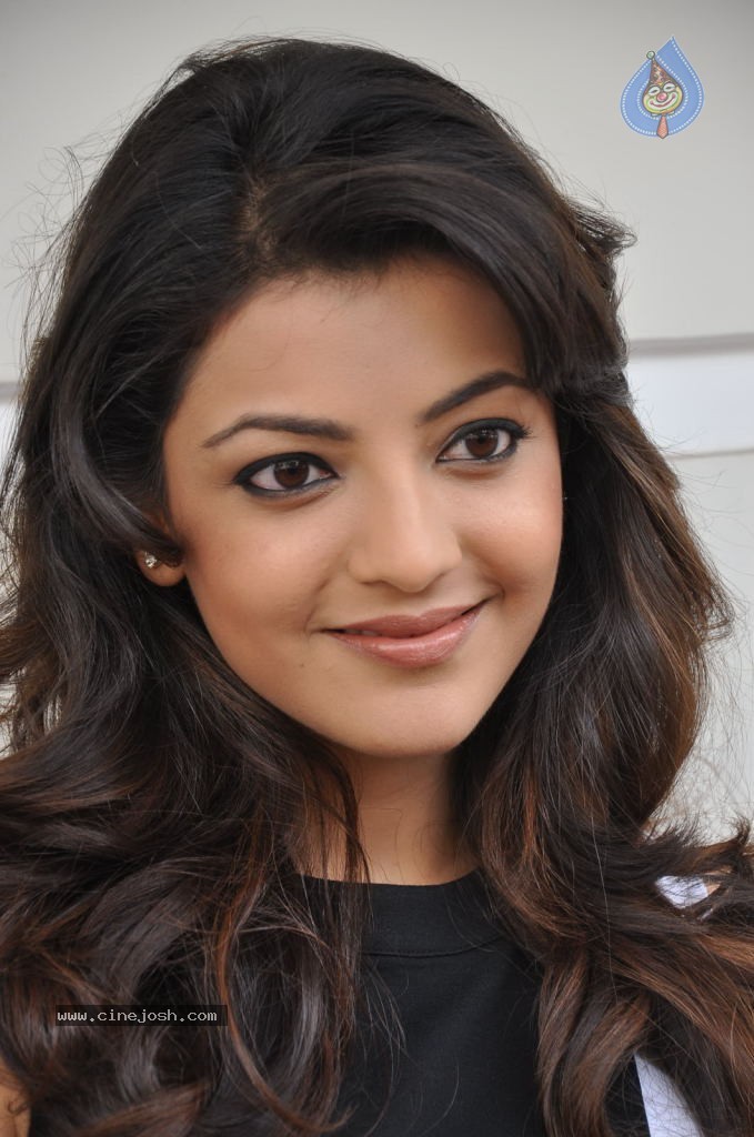 Kajal Aggarwal Interview Stills  - 87 / 125 photos