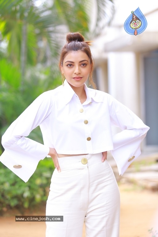 Kajal Aggarwal Photos - 1 / 16 photos