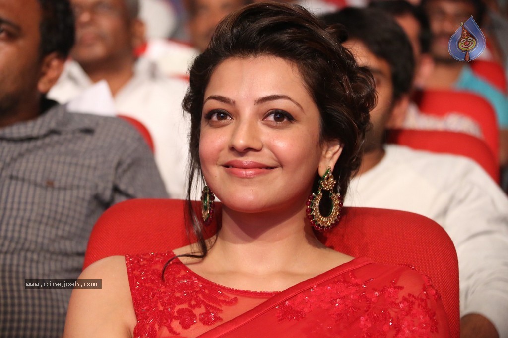 Kajal at GAV Audio Launch - 80 / 106 photos