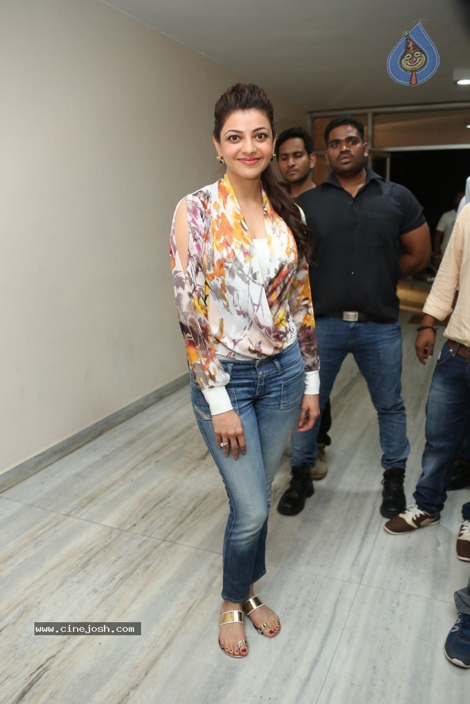Kajal at Pichekkistha Audio Launch - 62 / 151 photos