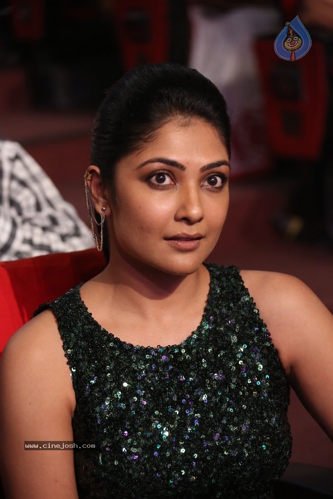 Kamalini Mukherjee at GAV Audio - 110 / 150 photos