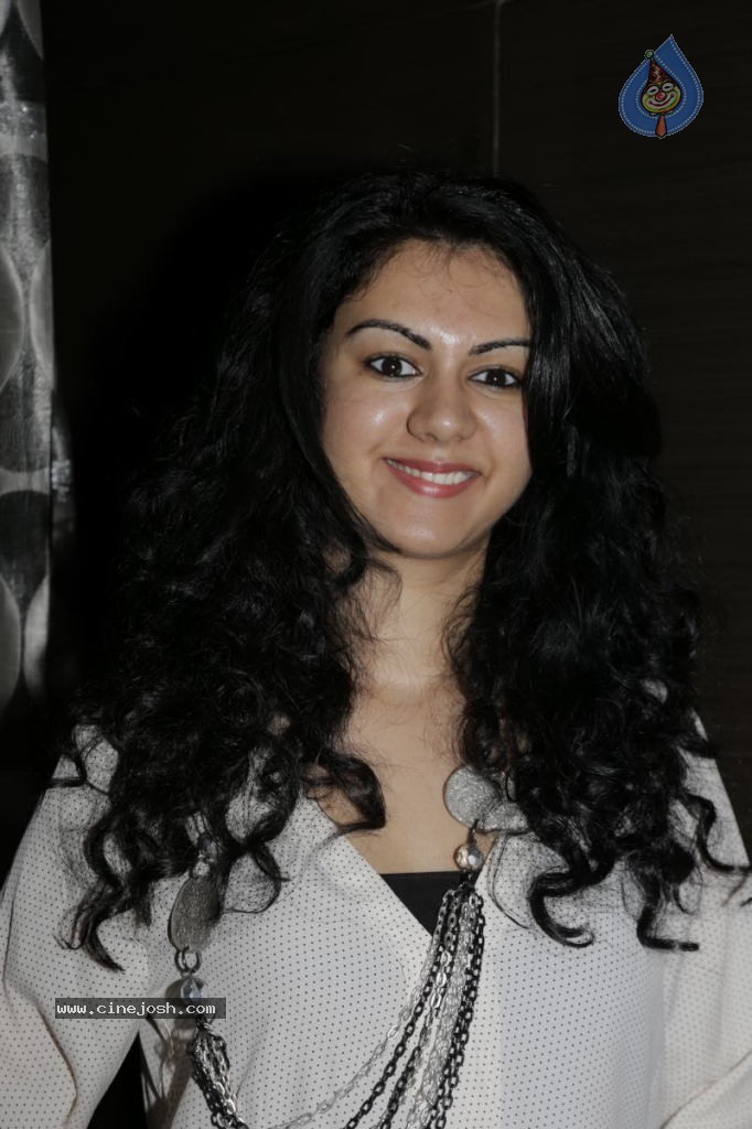 Kamna Jethmalani Latest Stills - 45 / 77 photos