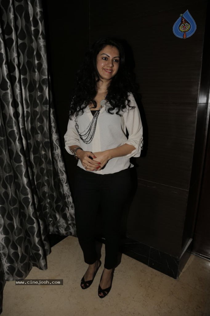 Kamna Jethmalani Latest Stills - 62 / 77 photos