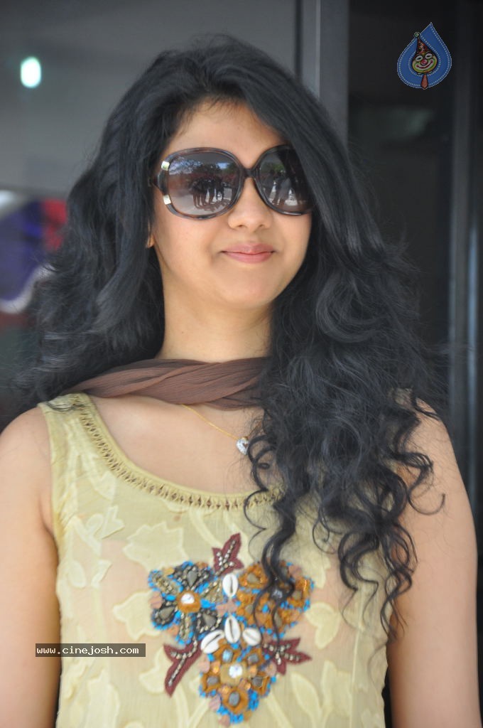 Kamna Jethmalani New Stills - 2 / 29 photos
