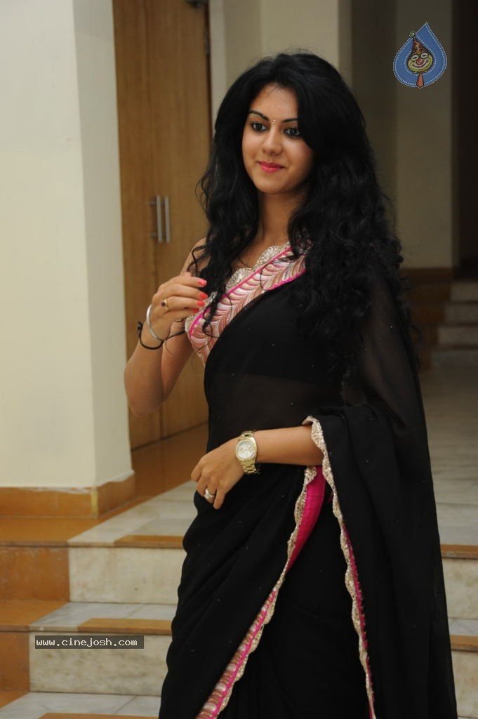 Kamna Jethmalani New Stills - 51 / 91 photos