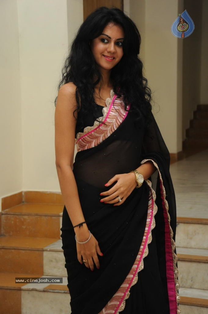 Kamna Jethmalani New Stills - 85 / 91 photos