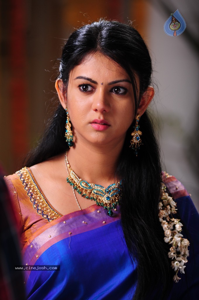 Kamna Jethmalani New Stills - 30 / 48 photos