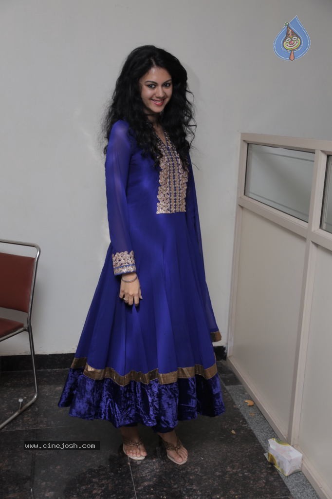 Kamna Jethmalani Photos - 8 / 28 photos