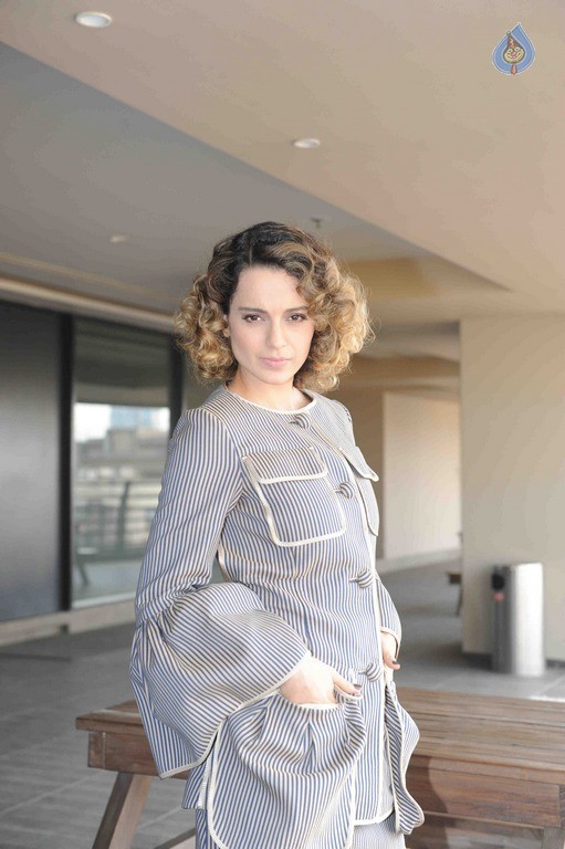 Kangana Ranaut Latest Stills - 1 / 17 photos