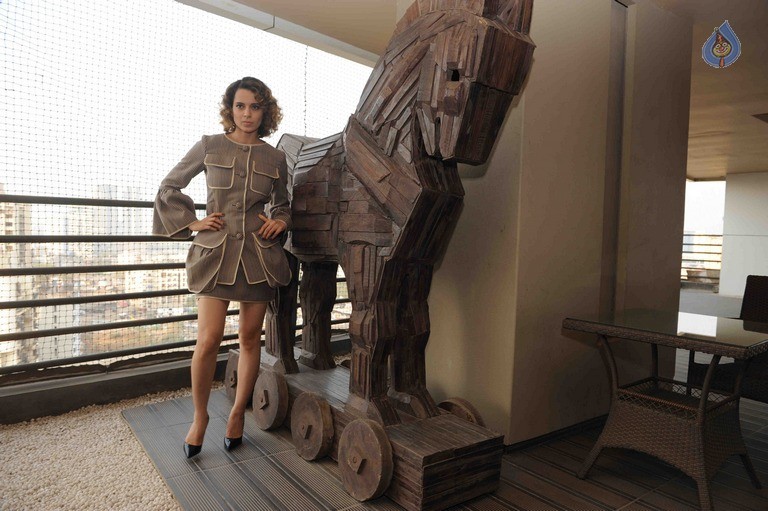 Kangana Ranaut Latest Stills - 8 / 17 photos