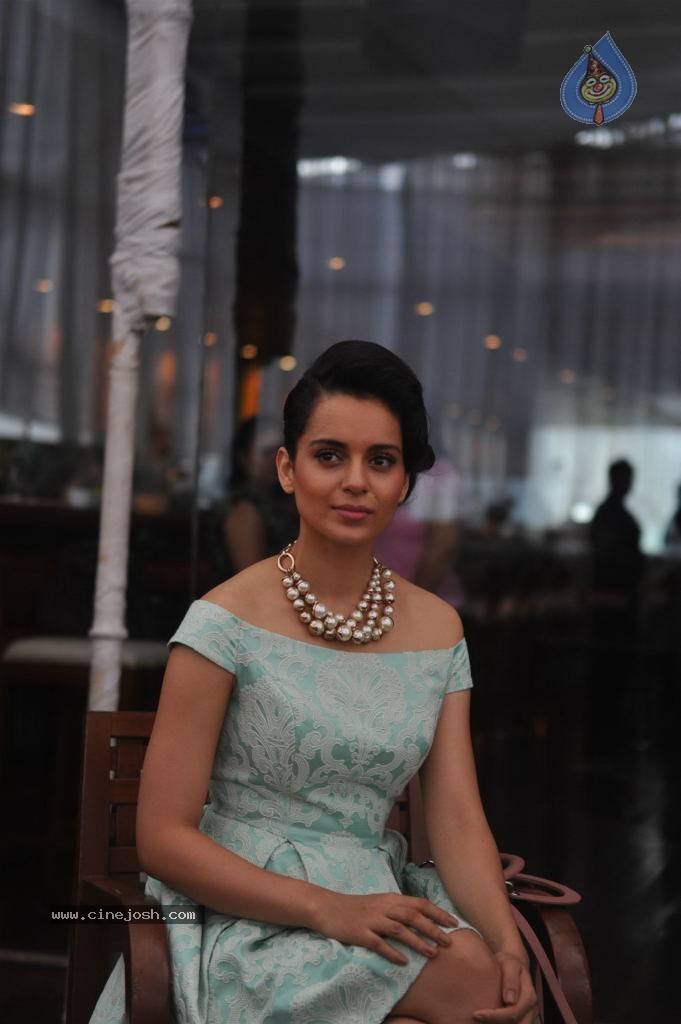 Kangna Ranaut Stills - 9 / 20 photos