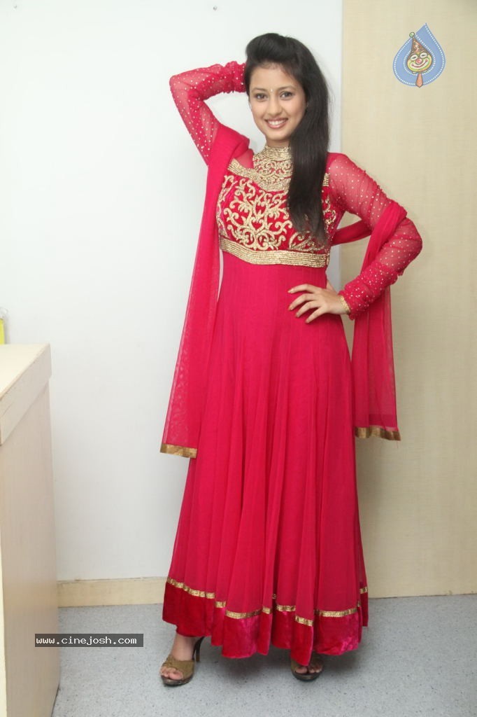 Kanika Tiwari Latest Stills - 69 / 79 photos