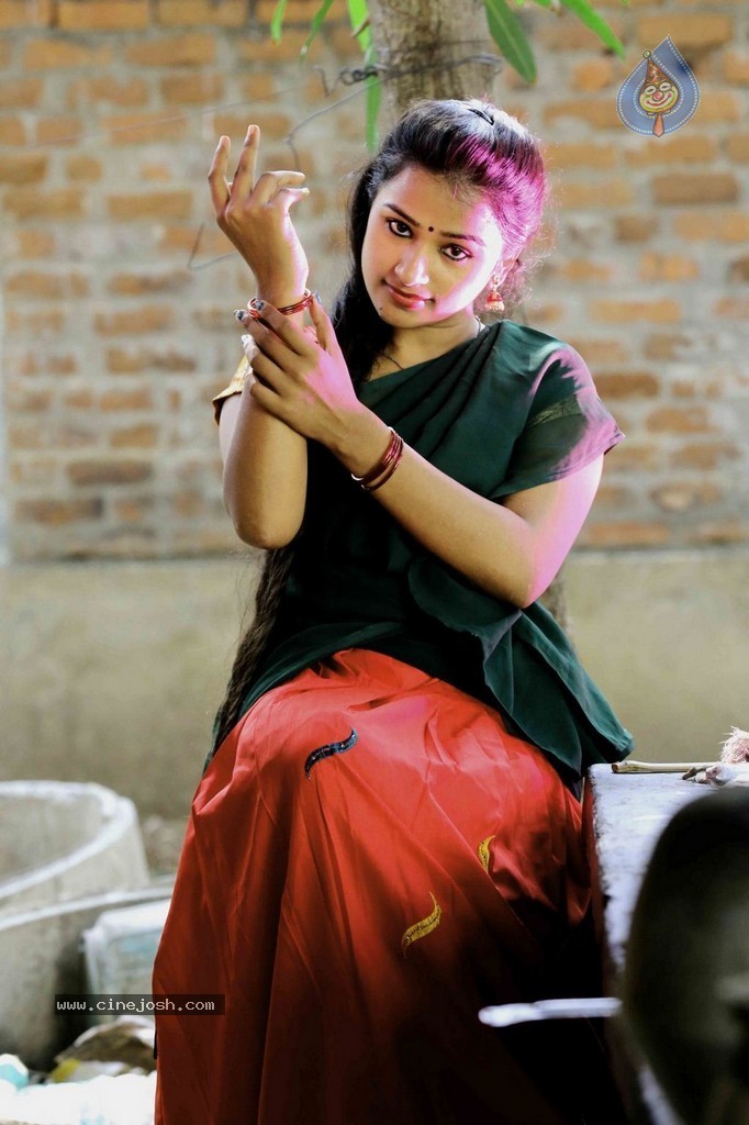 Kanniha VJ Photos - 5 / 29 photos