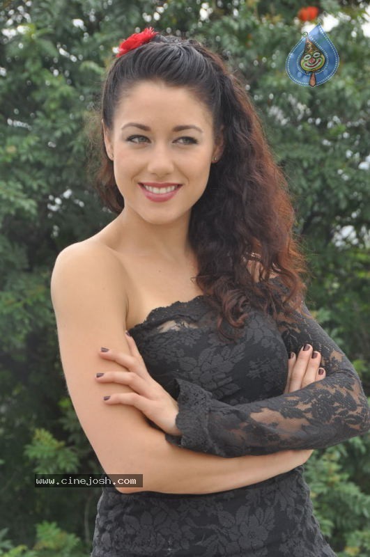 Karma Movie Actress Jade Tailor  - 35 / 52 photos