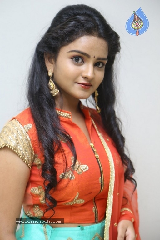 Karonya Kathrin Latest Photos - 7 / 21 photos