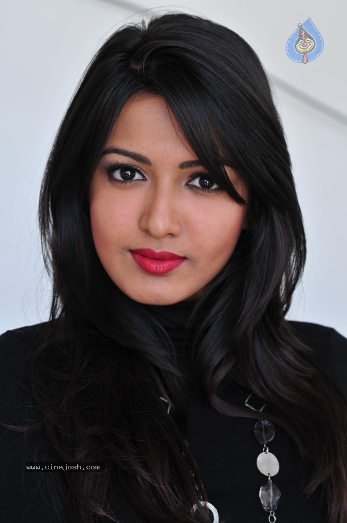 Katherine Theresa Hot Gallery - 10 / 106 photos