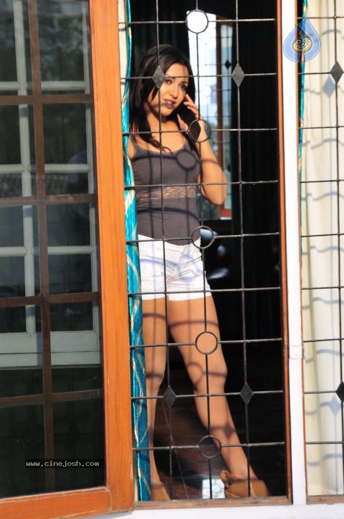 Katherine Theresa New Hot Gallery - 5 / 36 photos