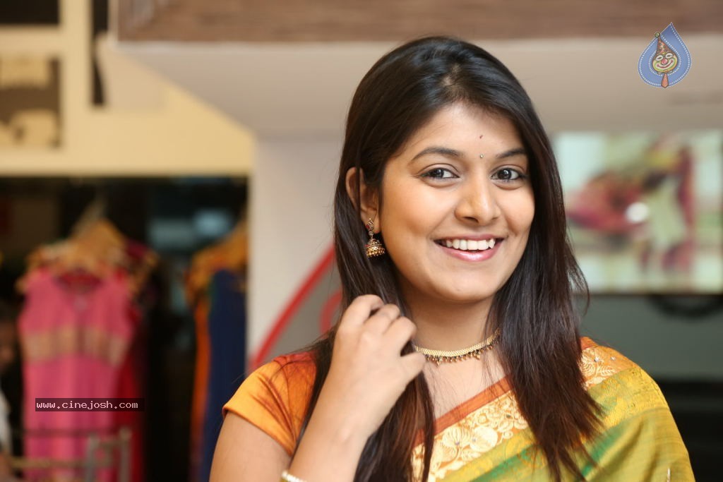 Kavya Kumar Latest Gallery - 35 / 107 photos