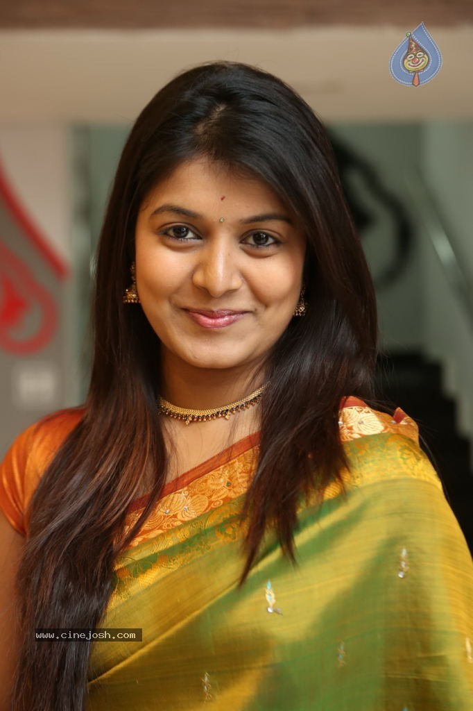 Kavya Kumar Latest Gallery - 55 / 107 photos