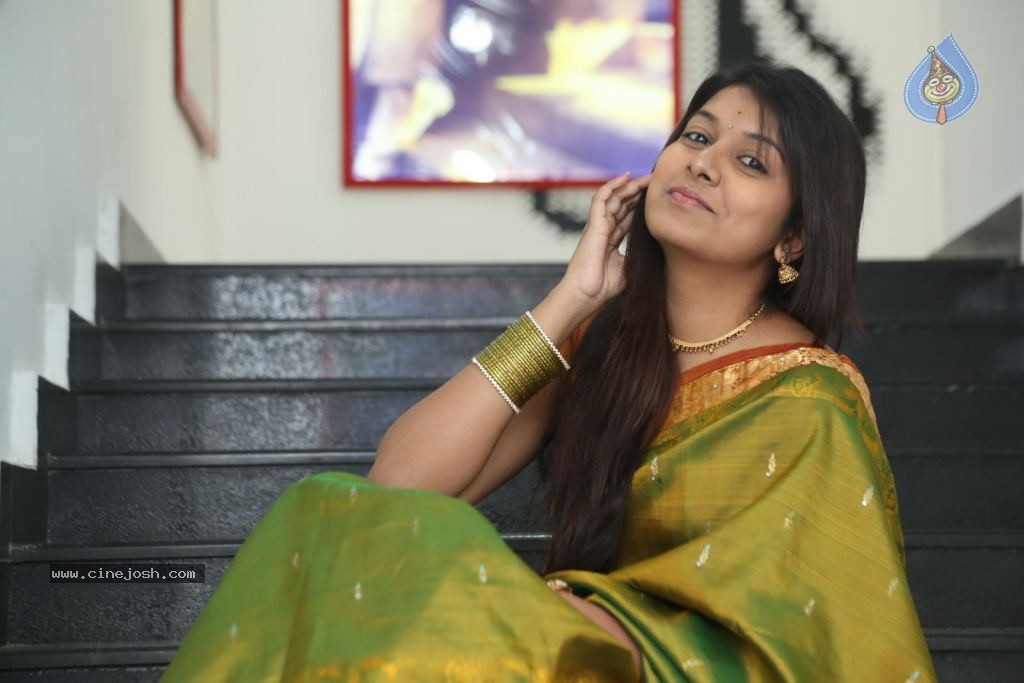 Kavya Kumar Latest Gallery - 68 / 107 photos