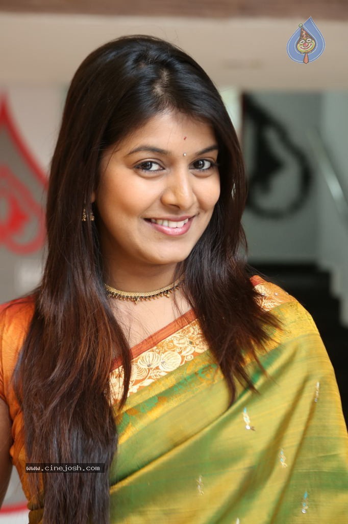 Kavya Kumar Latest Gallery - 105 / 107 photos