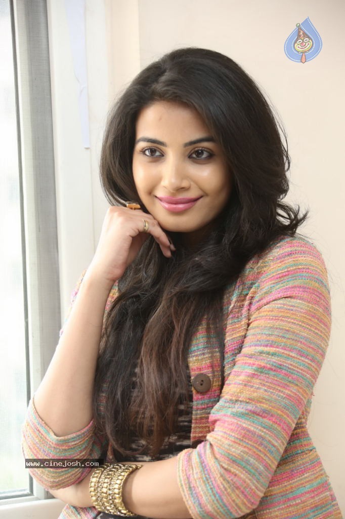 Kavya Shetty New Photos - 45 / 110 photos