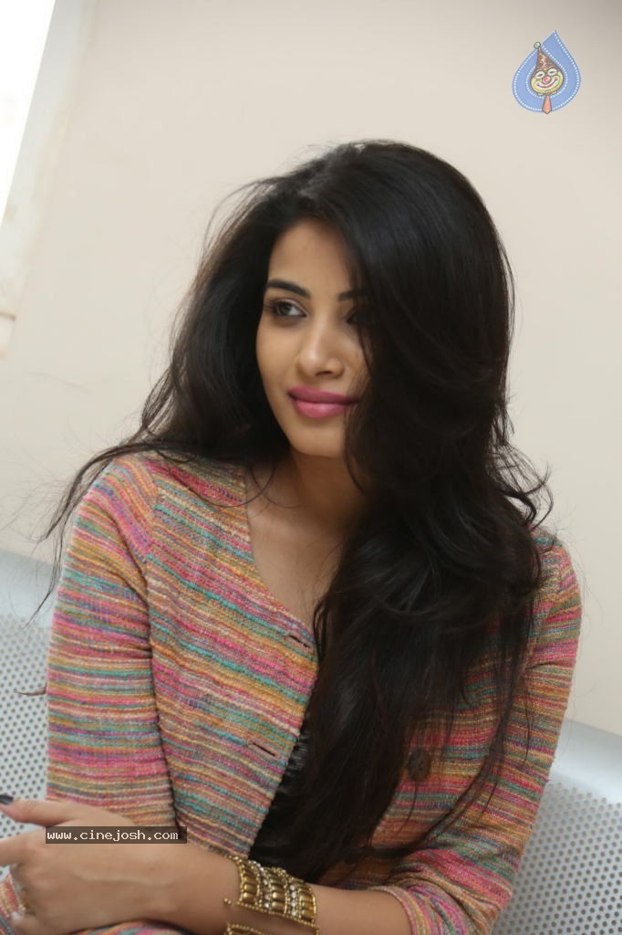 Kavya Shetty New Photos - 109 / 110 photos