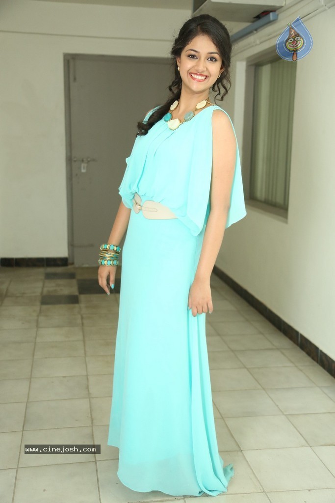 Keerthi Stills - 12 / 120 photos