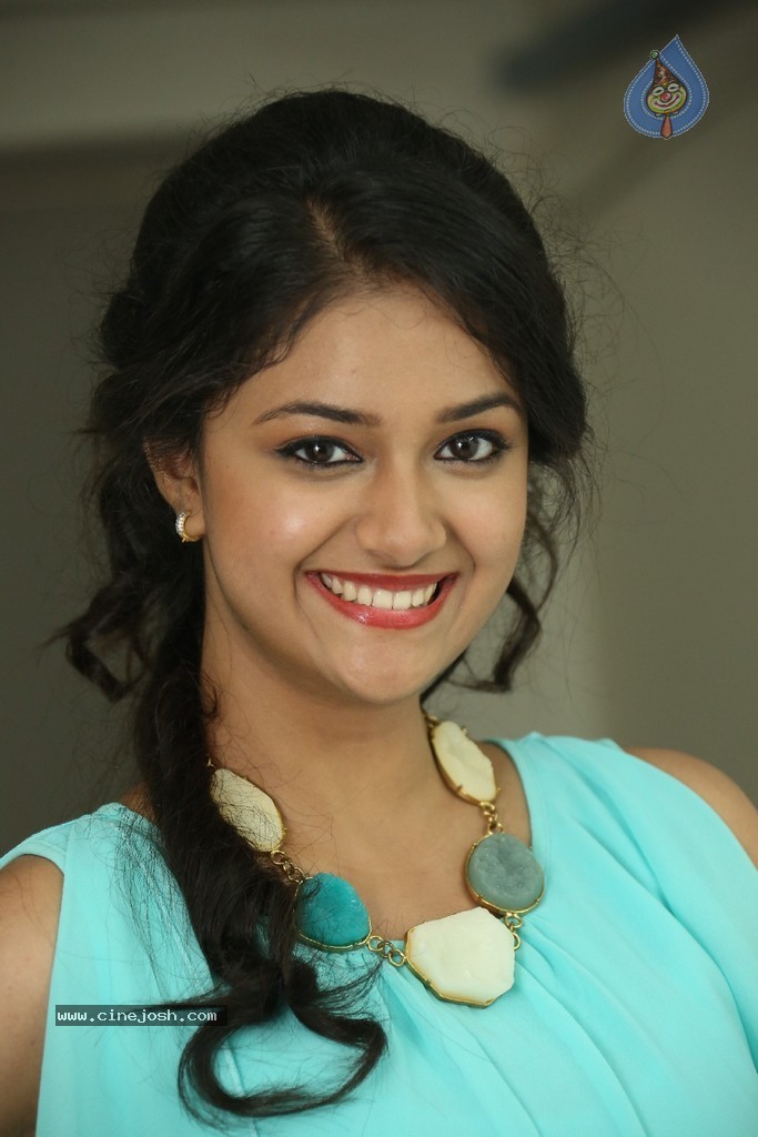 Keerthi Stills - 38 / 120 photos