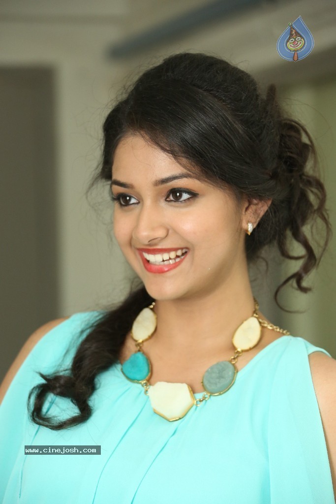 Keerthi Stills - 73 / 120 photos