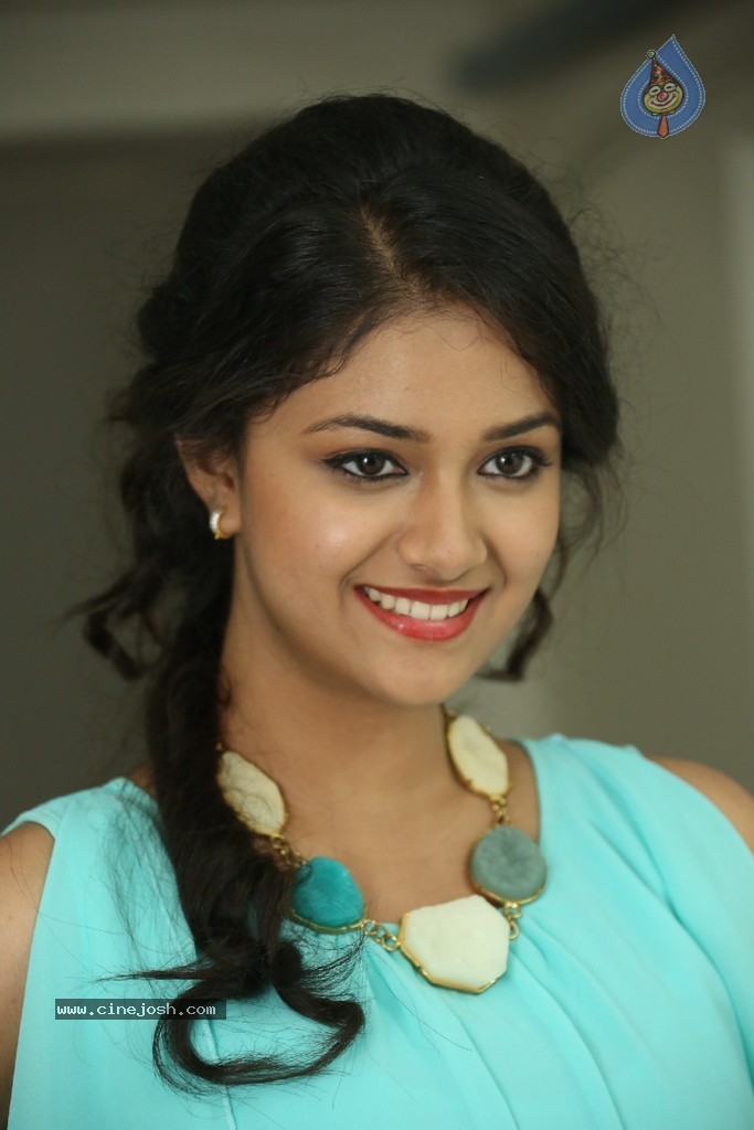 Keerthi Stills - 95 / 120 photos