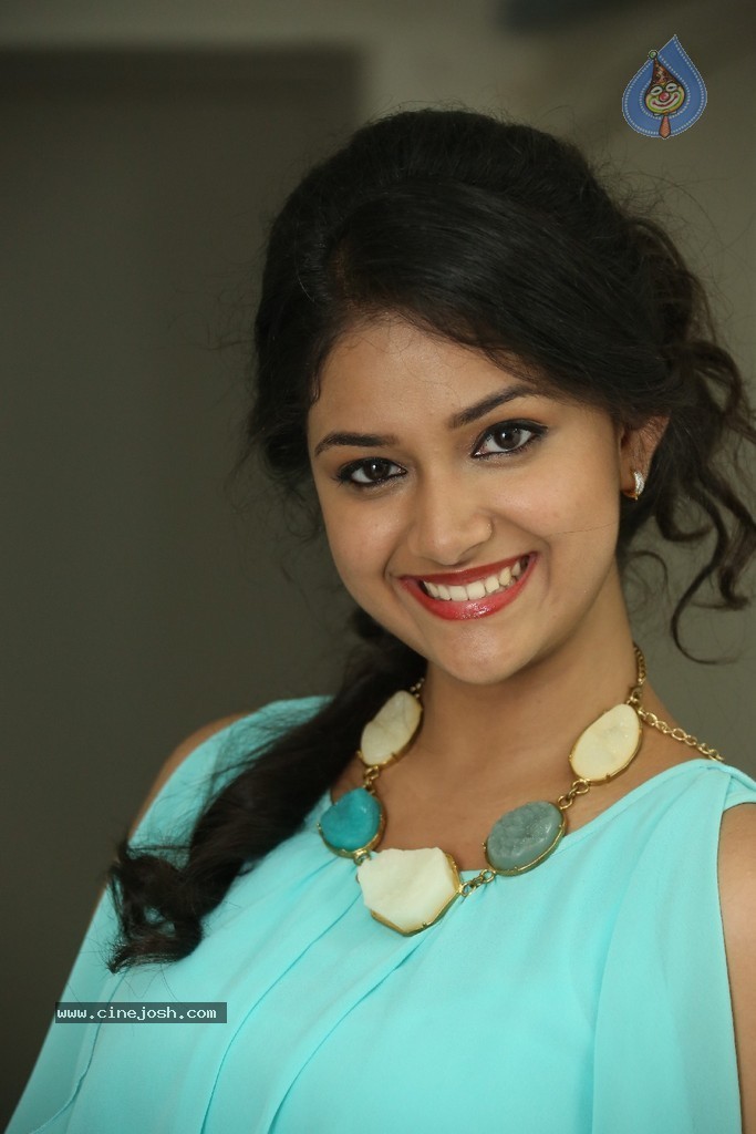 Keerthi Stills - 111 / 120 photos