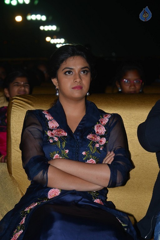 Keerthi Suresh at Nenu Local Audio Launch - 14 / 37 photos