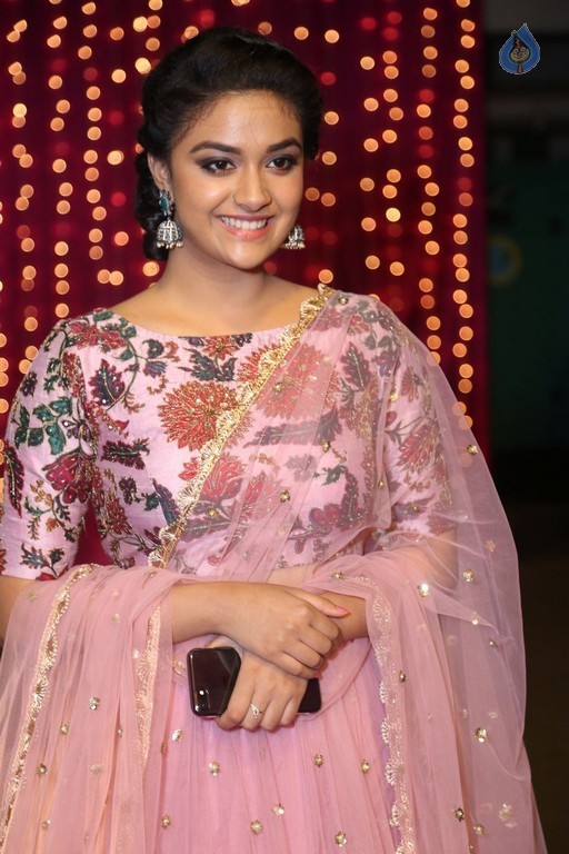 Keerthy Suresh at Zee Telugu Apsara Awards - 9 / 15 photos