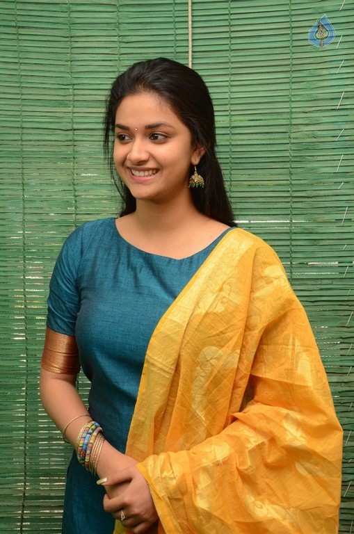 Keerthy Suresh Photos - 19 / 40 photos