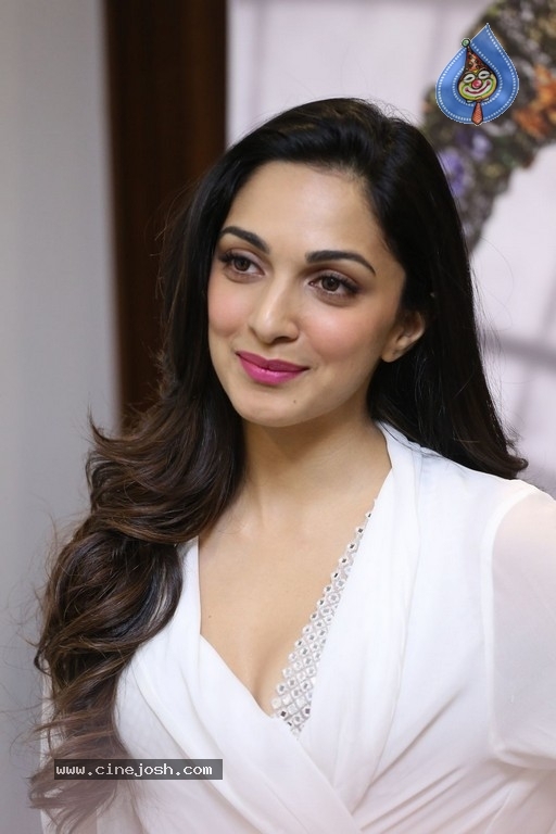 Kiara Advani Photos - 21 / 40 photos