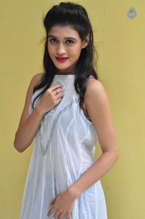 Kimaya New Photos - 6 / 28 photos