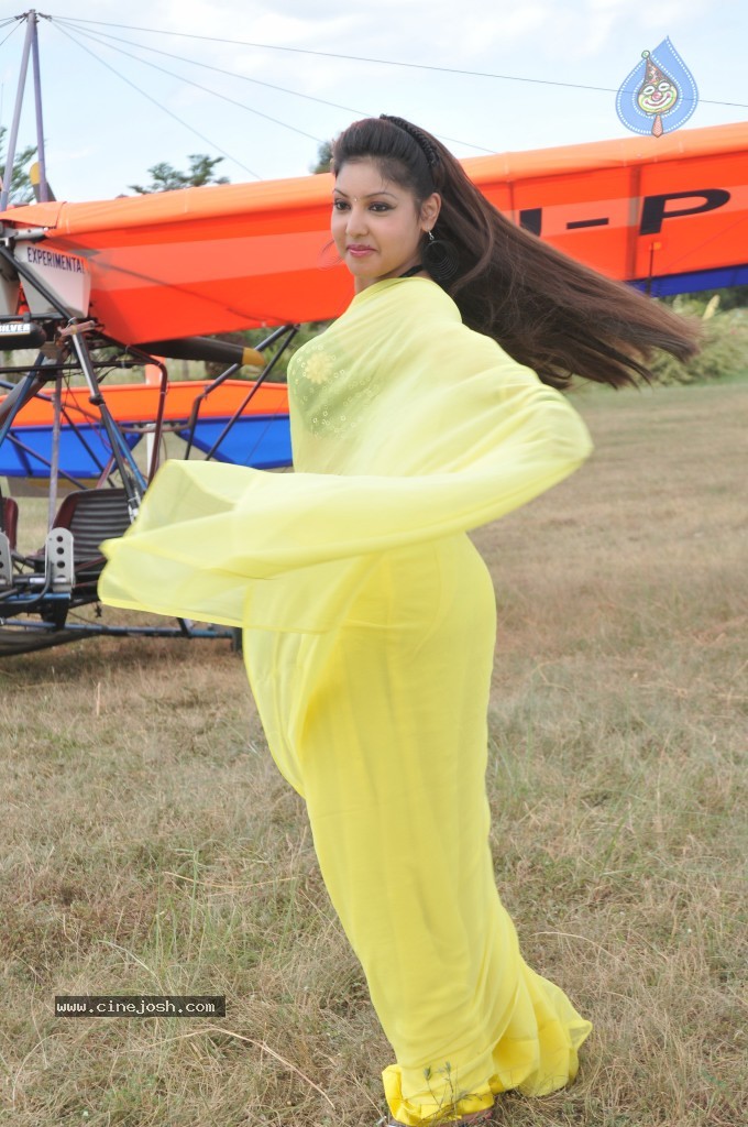 Komal Jha New Stills - 6 / 37 photos