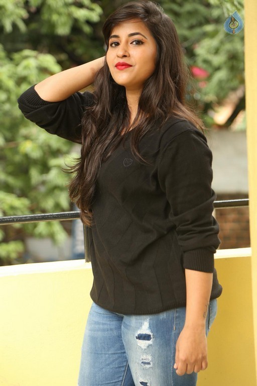 Komali Latest Photos - 1 / 19 photos