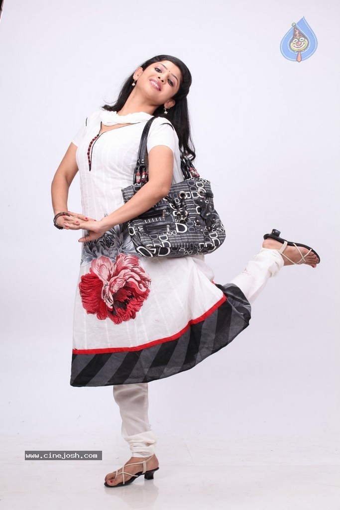 Koyal Das New Photos - 27 / 35 photos