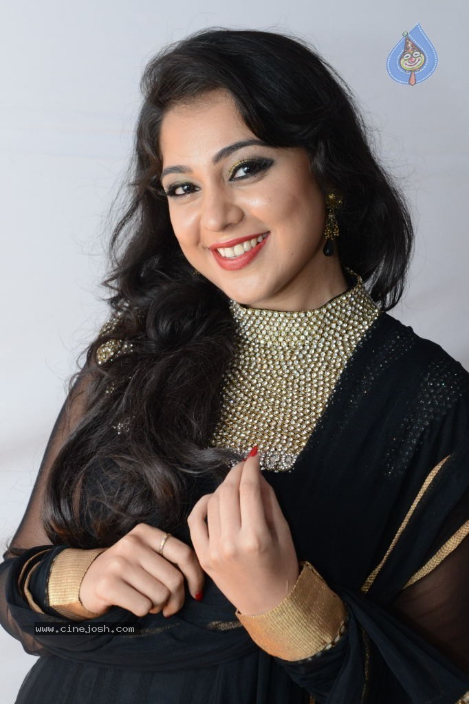 Krathi Stills - 32 / 50 photos