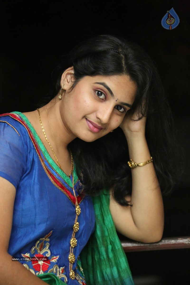 Krishnaveni New Gallery - 4 / 60 photos