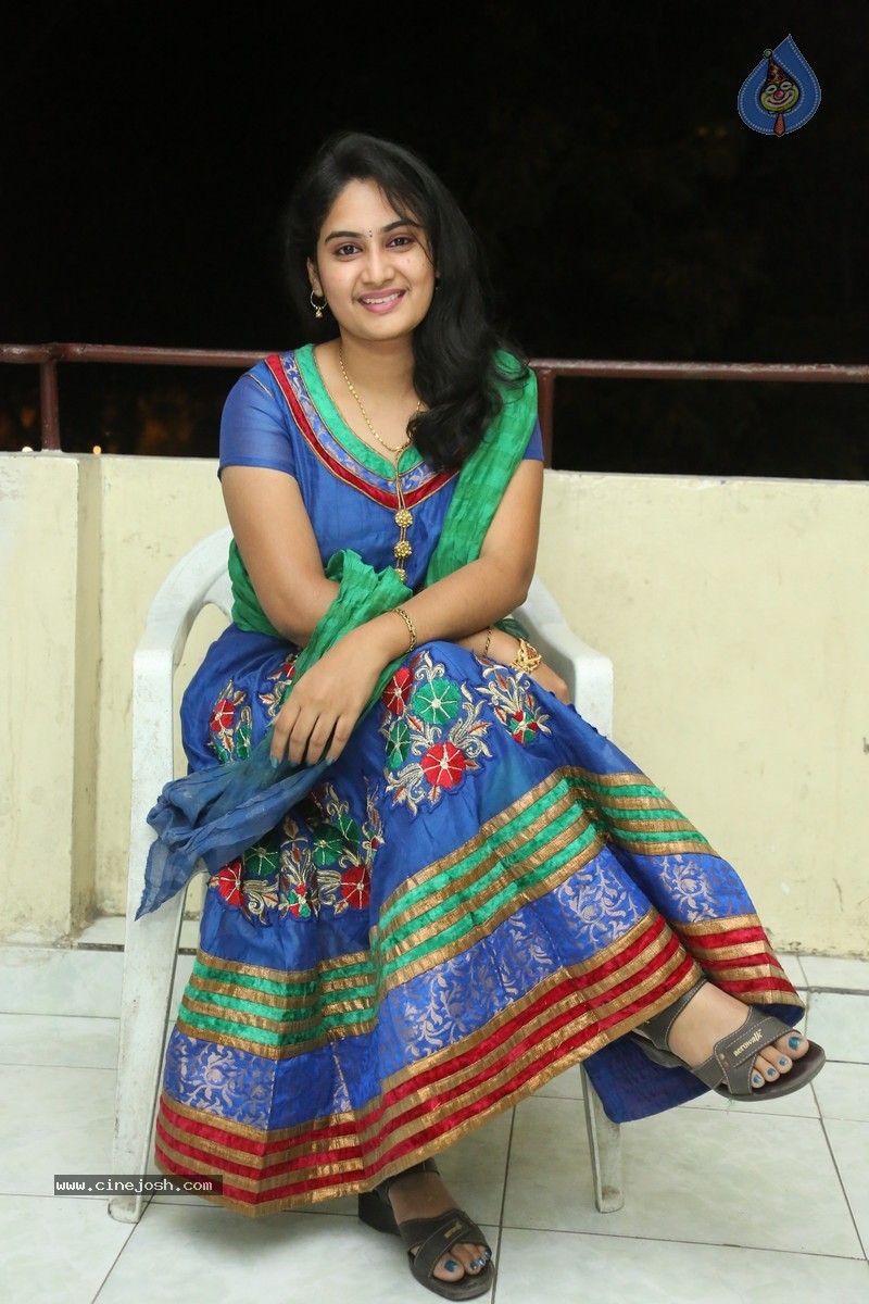Krishnaveni New Gallery - 11 / 60 photos
