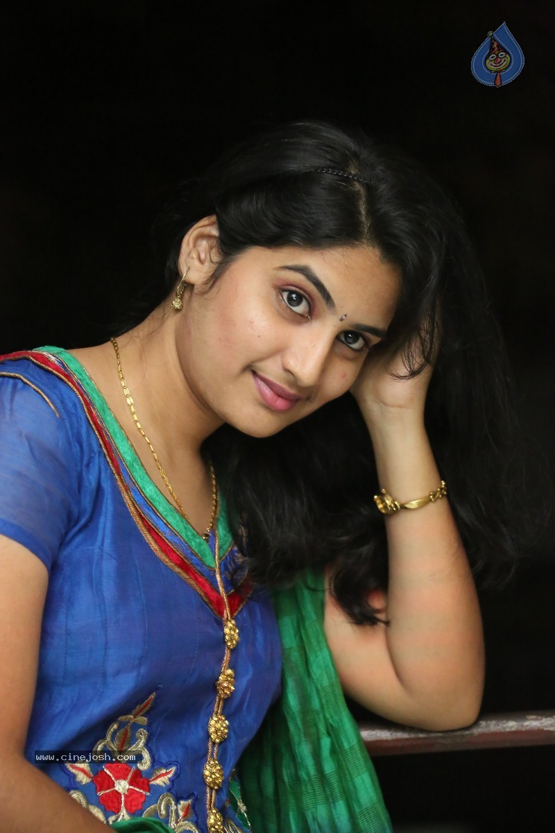 Krishnaveni New Gallery - 43 / 60 photos