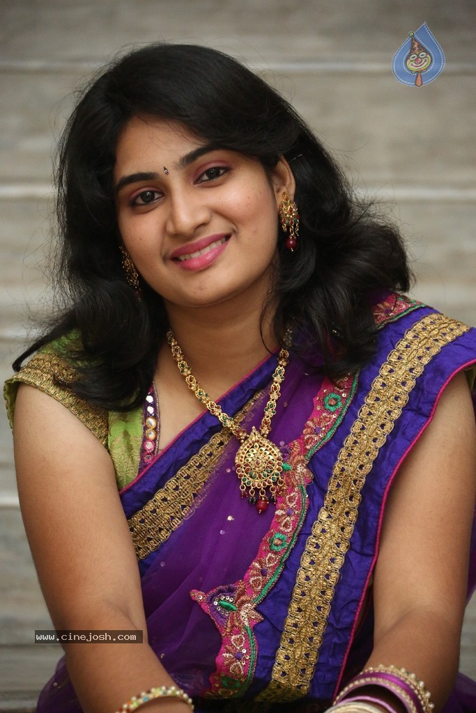 Krishnaveni Stills - 120 / 151 photos
