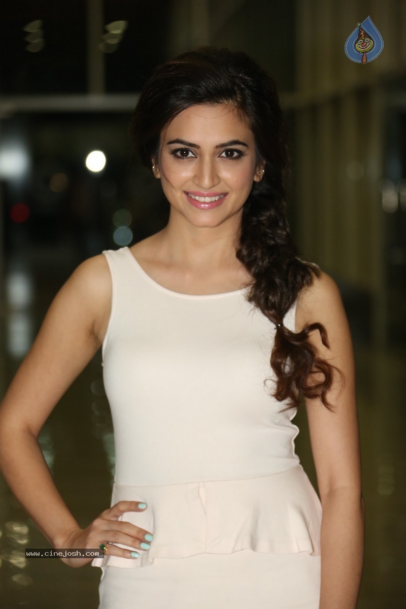 Kriti Kharbanda Stills - 53 / 103 photos