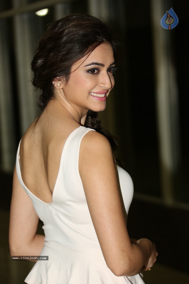 Kriti Kharbanda Stills - 83 / 103 photos