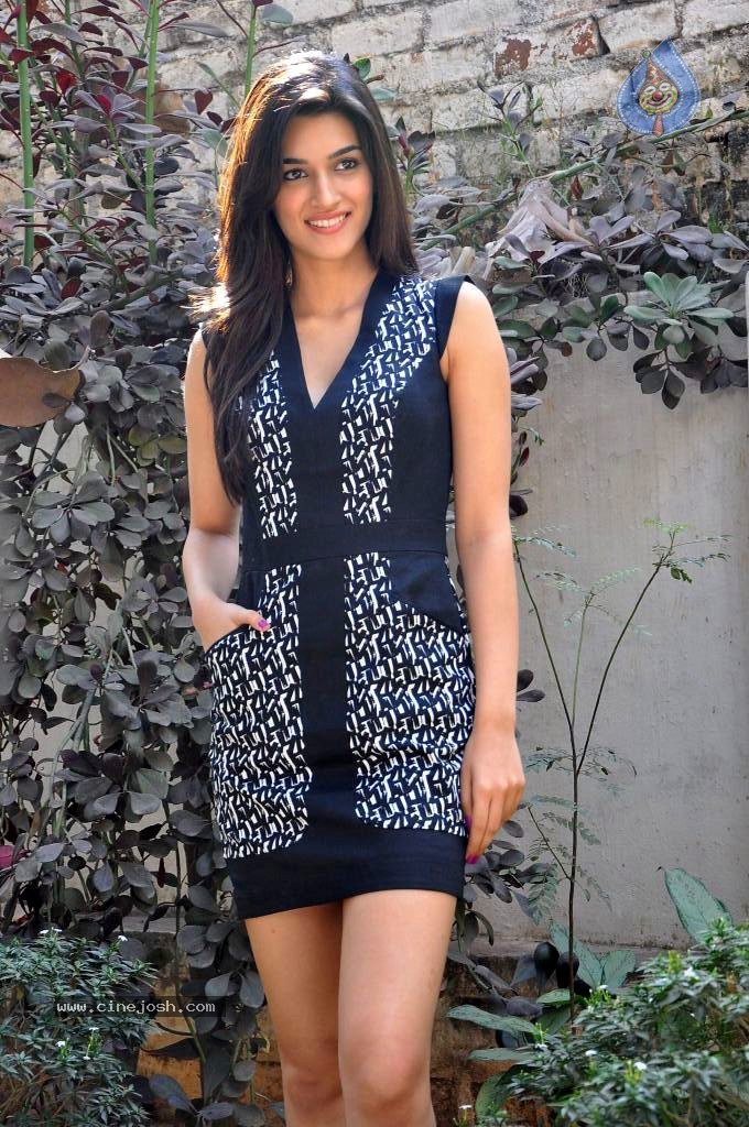 Kriti Sanon Latest Stills - 68 / 169 photos