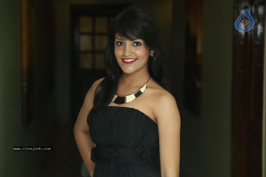 Krupali New Photos - 11 / 22 photos